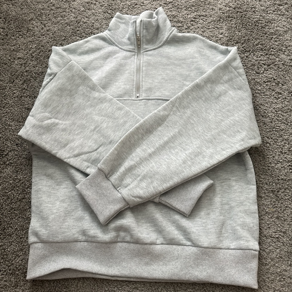 Women’s Light Gray Quarter-Zip Sweater Pullover